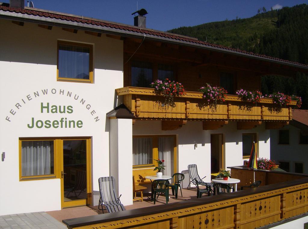 Haus Josefine Apartment แกร์ลอส ภายนอก รูปภาพ